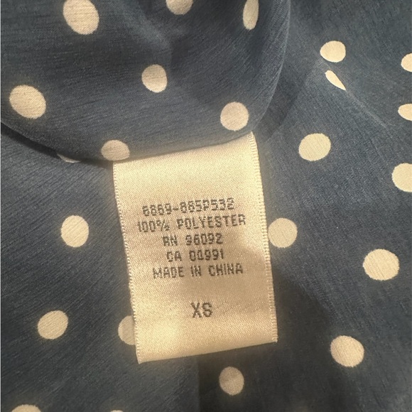 Sleeveless blouse size XS - Picture 3 of 4